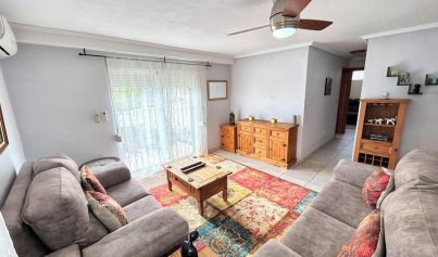 Wiederverkauf - Stadthaus -
Villamartín - Costa Blanca