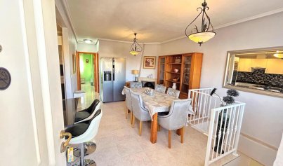 Wiederverkauf - Stadthaus -
Villamartín - Costa Blanca