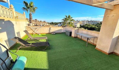 Wiederverkauf - Stadthaus -
Villamartín - Costa Blanca