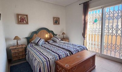 Wiederverkauf - Stadthaus -
Villamartín - Orihuela Costa