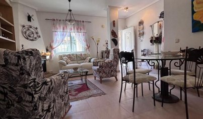 Wiederverkauf - Stadthaus -
Villamartín - Orihuela Costa