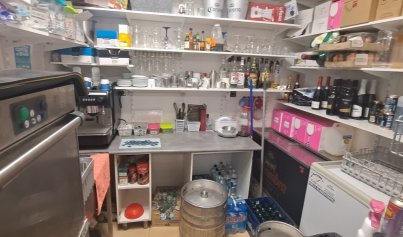 Wiederverkauf - Kommerziell -
Villamartín - Orihuela Costa