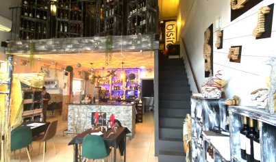 Wiederverkauf - Kommerziell -
Algorfa - Inland