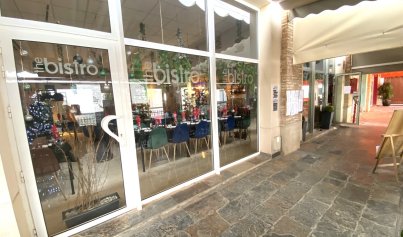 Wiederverkauf - Kommerziell -
Algorfa - Inland