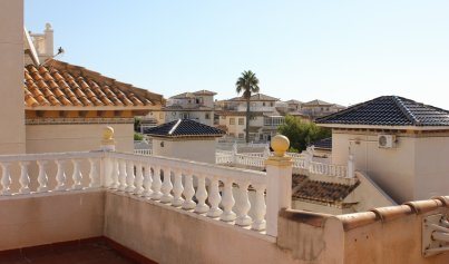 Herverkoop - Villa -
La Zenia - Costa Blanca