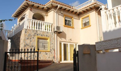 Herverkoop - Villa -
La Zenia - Costa Blanca