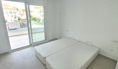 Wiederverkauf - Wohnung -
Playa Flamenca - Costa Blanca