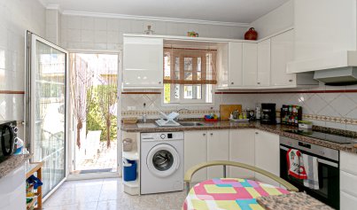 Wiederverkauf - Wohnung -
Playa Flamenca