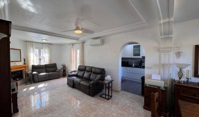 Resale - Villa -
San Miguel de Salinas - Blue Lagoon