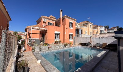 Resale - Villa -
San Miguel de Salinas - Blue Lagoon