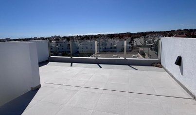 Wiederverkauf - Villa -
Villamartín - PAU 8