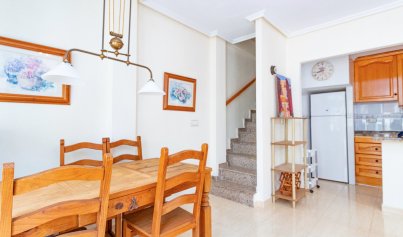 Wiederverkauf - Stadthaus -
Playa Flamenca