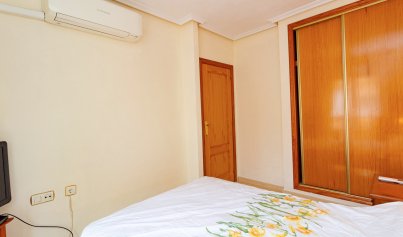 Wiederverkauf - Stadthaus -
Playa Flamenca