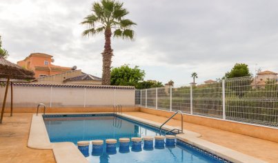 Wiederverkauf - Stadthaus -
Playa Flamenca