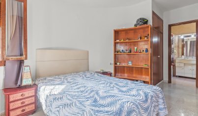 Resale - Villa -
Villamartín - Las Filipinas