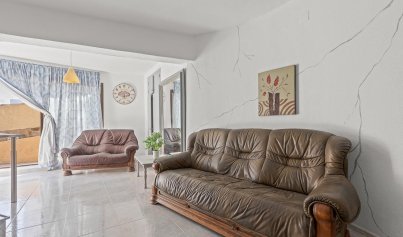 Resale - Villa -
Villamartín - Las Filipinas