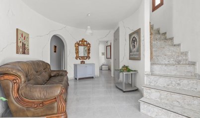 Resale - Villa -
Villamartín - Las Filipinas