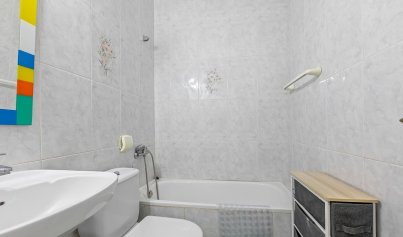 Resale - Villa -
Villamartín - Las Filipinas