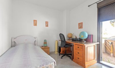 Resale - Villa -
Villamartín - Las Filipinas