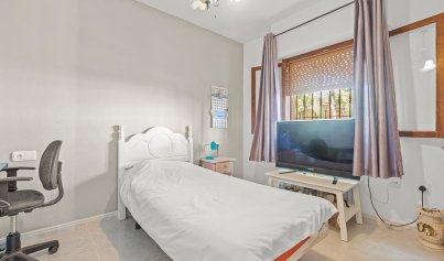 Resale - Villa -
Villamartín - Las Filipinas