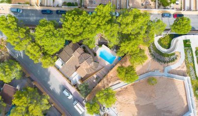 Resale - Villa -
Villamartín - Las Filipinas