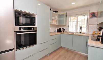 Wiederverkauf - Stadthaus -
Villamartín - Villamartin