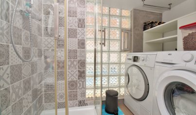 Wiederverkauf - Stadthaus -
Villamartín - Villamartin