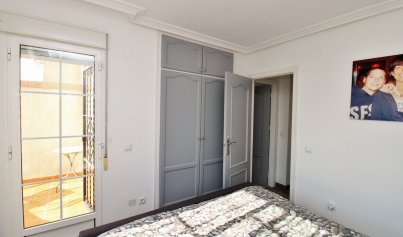 Wiederverkauf - Stadthaus -
Villamartín - Villamartin