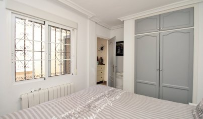 Wiederverkauf - Stadthaus -
Villamartín - Villamartin