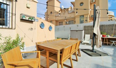 Wiederverkauf - Stadthaus -
Villamartín - Villamartin