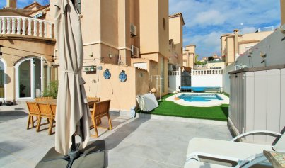 Wiederverkauf - Stadthaus -
Villamartín - Villamartin