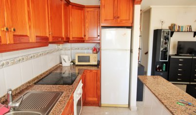 Wiederverkauf - Stadthaus -
Villamartín - Villamartin