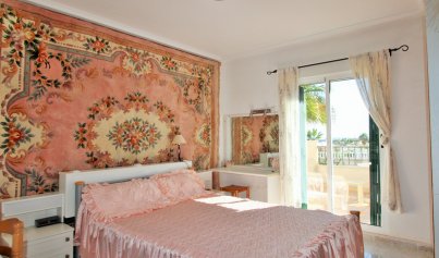 Wiederverkauf - Stadthaus -
Villamartín - Villamartin