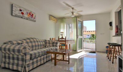 Wiederverkauf - Stadthaus -
Villamartín - Villamartin