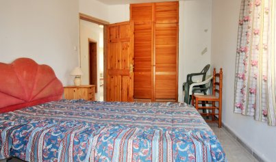 Wiederverkauf - Stadthaus -
Villamartín - Villamartin