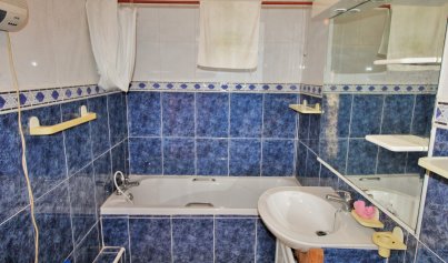 Wiederverkauf - Stadthaus -
Villamartín - Villamartin