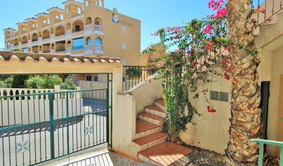 Wiederverkauf - Stadthaus -
Villamartín - Villamartin