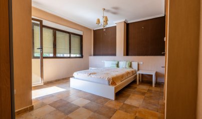 Resale - Villa -
Villamartín - Villamartin