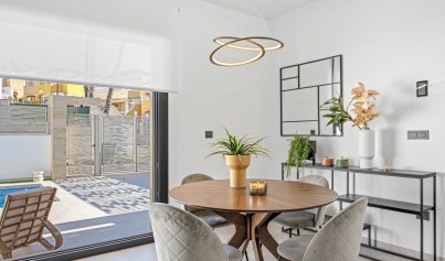 Resale - Villa * -
Orihuela Costa* - Blue Lagoon*