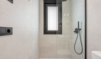 Resale - Villa * -
Orihuela Costa* - Blue Lagoon*