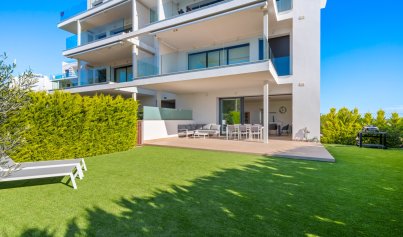 Resale - Apartment -
Las Colinas Golf - Las Colinas Golf Resort