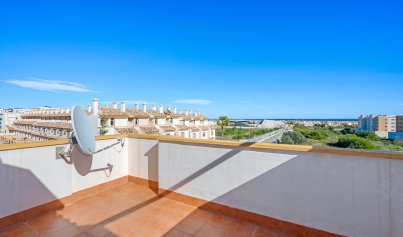 Resale - House -
Orihuela Costa* - Los Dolses*