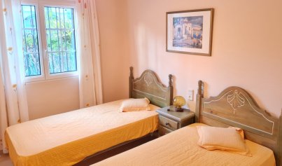 Wiederverkauf - Bungalow -
Villamartín - Los Dolses