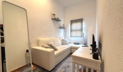 Revente - Villa -
Villamartin, Orihuela Costa