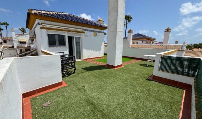 Revente - Villa -
Villamartin, Orihuela Costa
