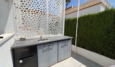 Revente - Villa -
Villamartin, Orihuela Costa
