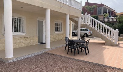 Revente - Villa -
Algorfa (montemar)