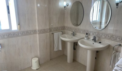 Revente - Villa -
Algorfa (montemar)