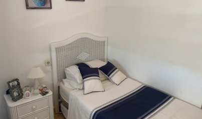 Revente - Villa -
Villamartin, Orihuela Costa