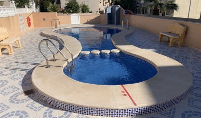 Revente - Villa -
Villamartin, Orihuela Costa